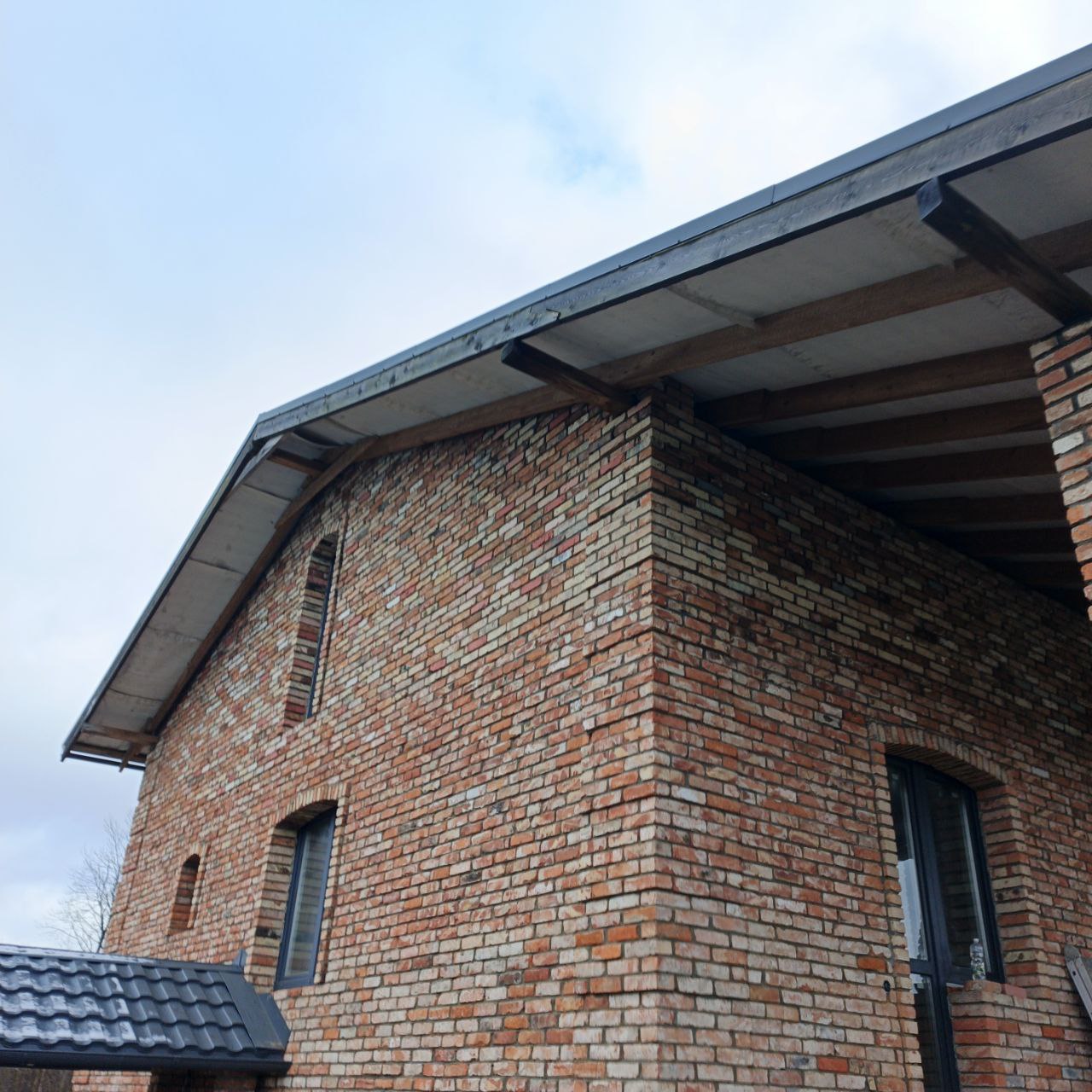 Софиты, водосточная система д.Любово — 3